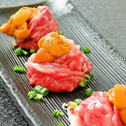 うにの肉巻き